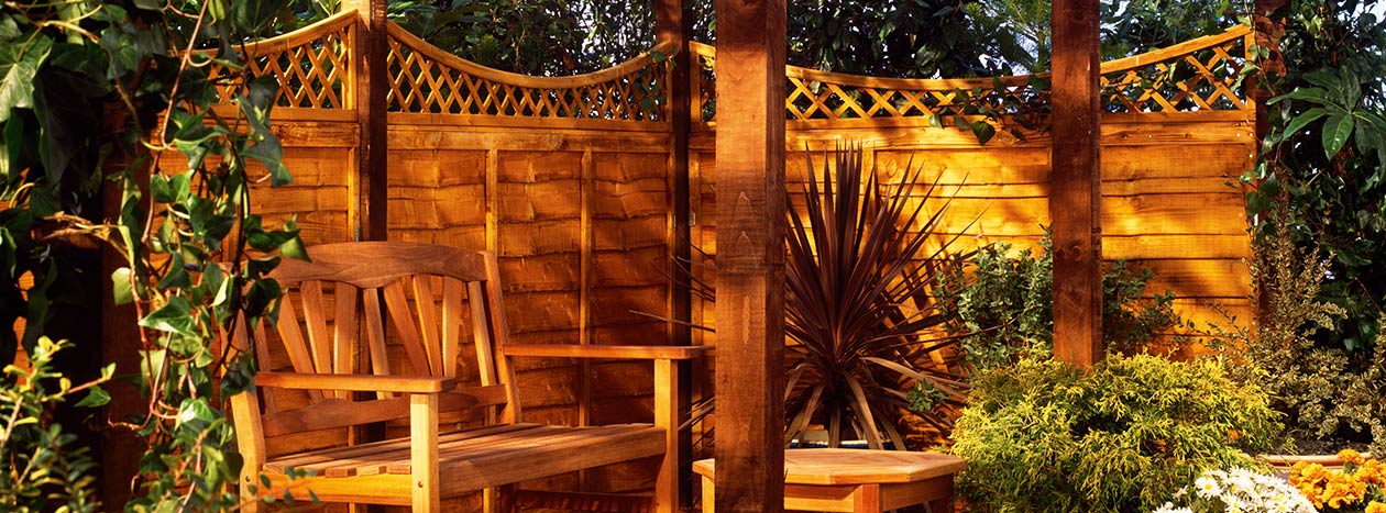 Holz für Ihren Garten, Terrassen, Zaun und mehr von Schwabenholz
